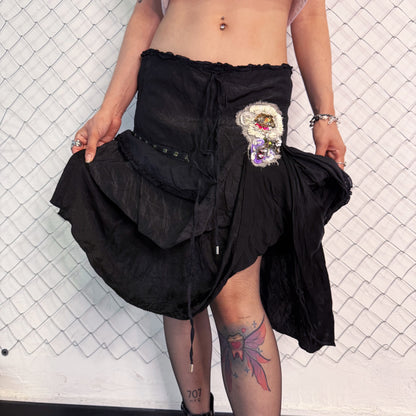 00’s Whimsygoth/fairy asymmetrical skirt with sequin details 🌀🧚🏾