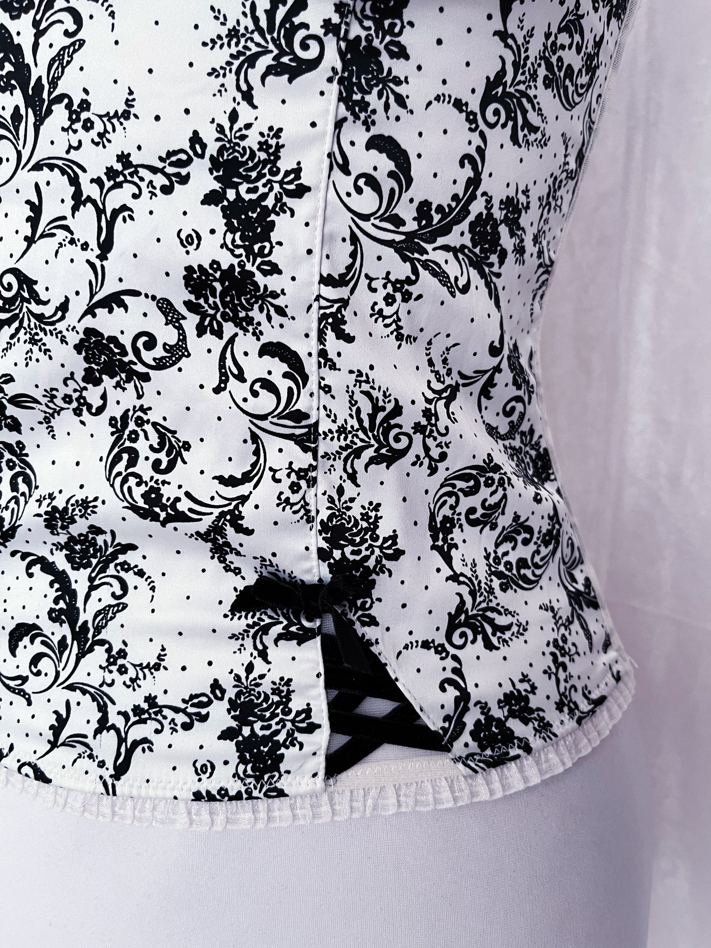 Gothic coquette white corset with black print details 🕷️🎀