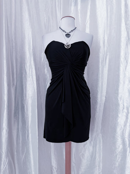 Hot little black dress