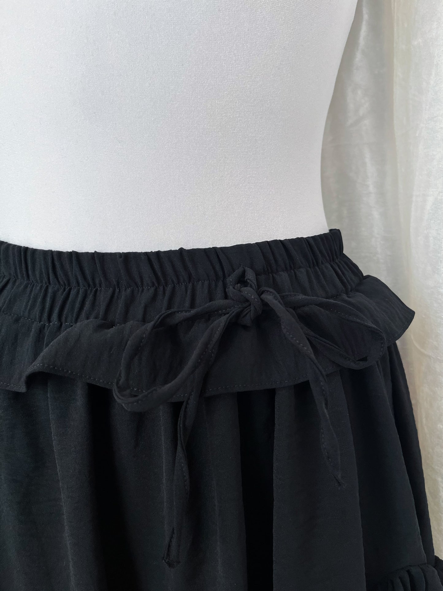 Gothic dark coquette skirt 🕸️