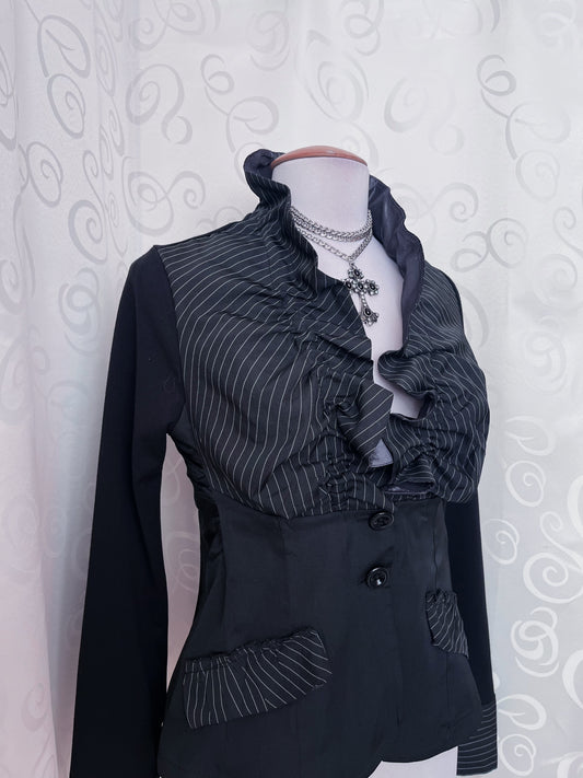 00’s Gothic light shirt/blazer 🖤
