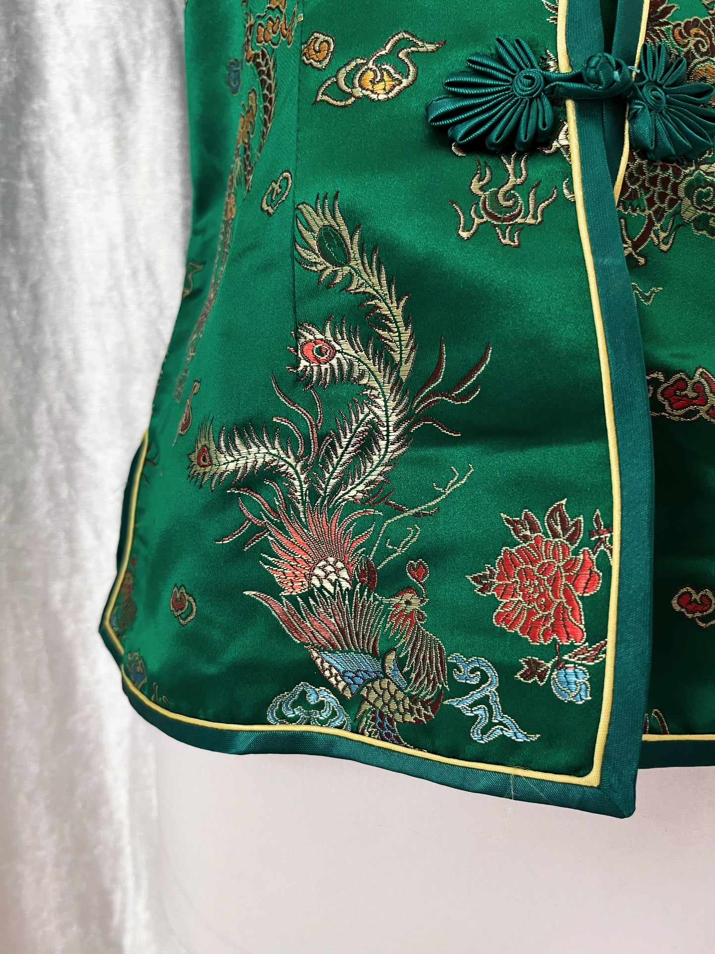Chinese Qipao/Cheongsam green top with embroidered dragon details 🐉🐲