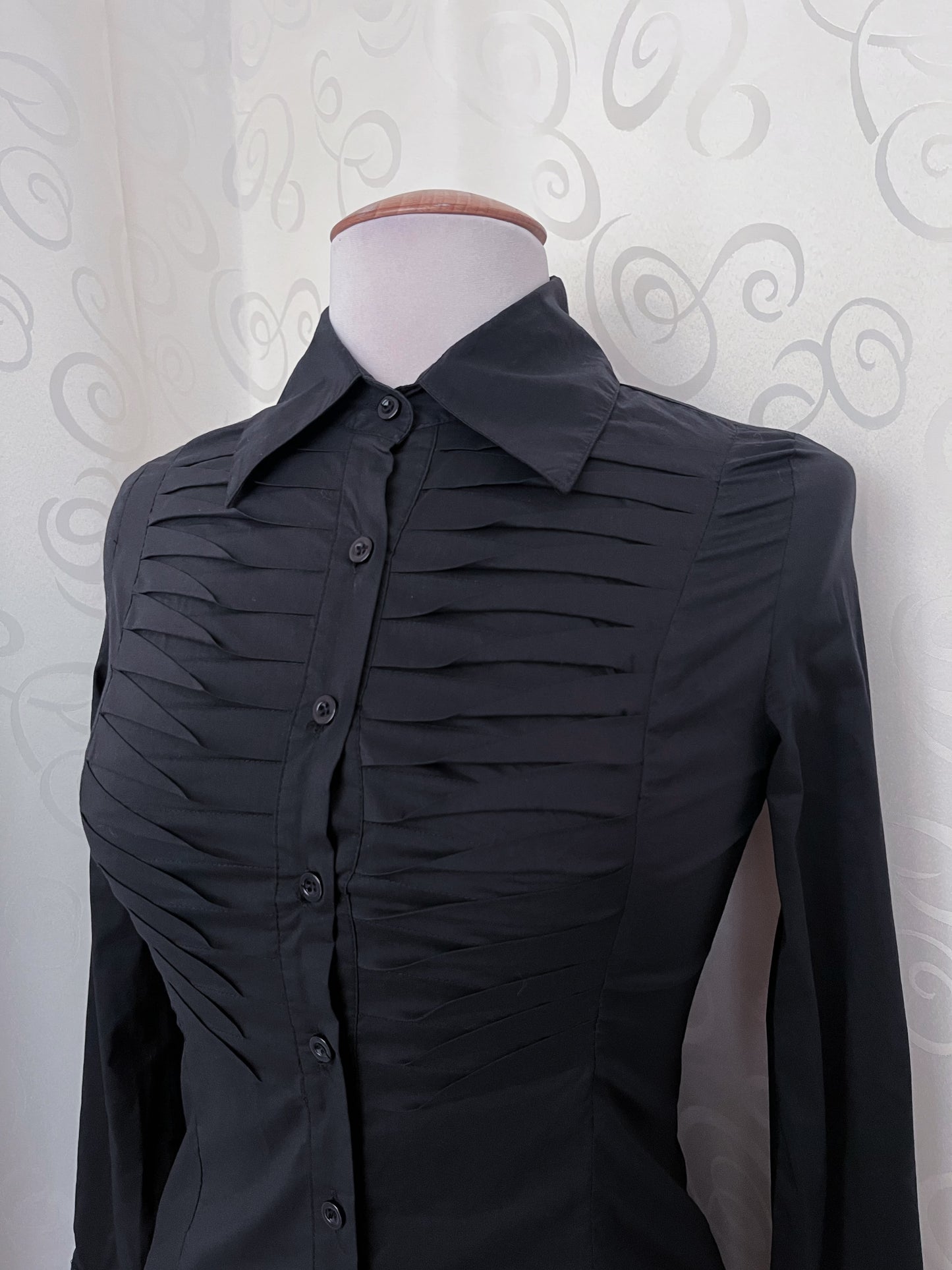 00’s Gothic military style shirt 🕷️🖤