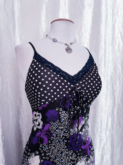 Gothic summer floral & polka dress with lace trim detail 🕷️💜