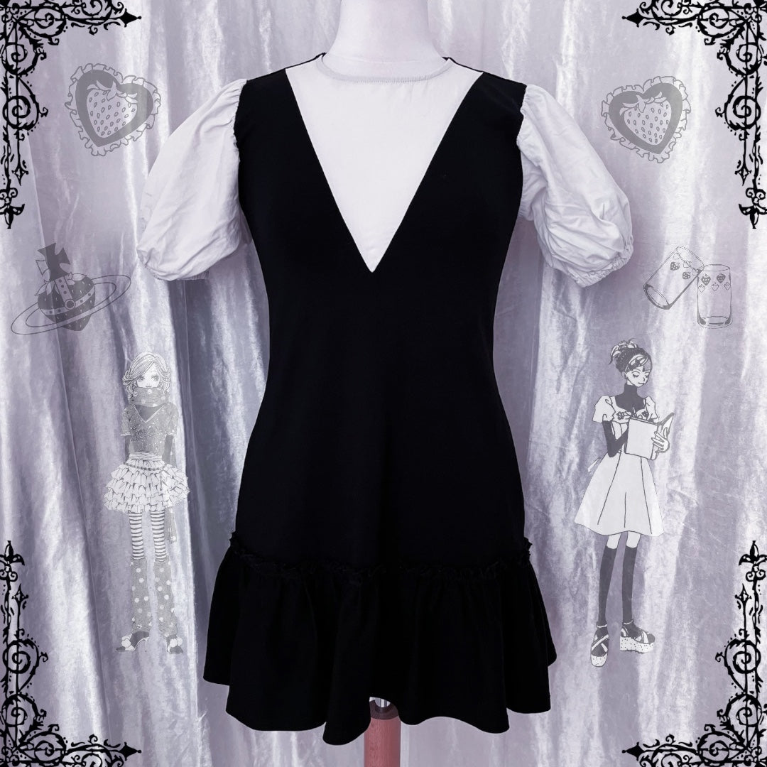 Beautiful coquette black & white dress with puff sleeves 🍰🍓