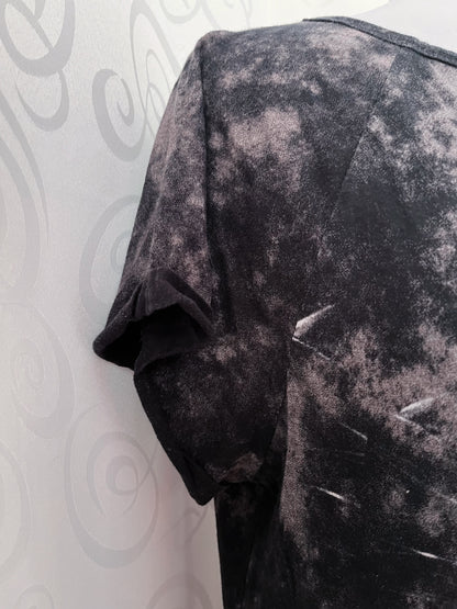 00’s Xdye Tie Dye panther tee 🐈‍⬛