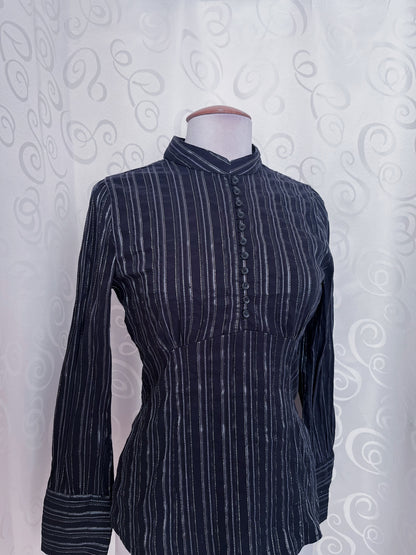 Gothic Jack Skellington style striped shirt 🖤💀