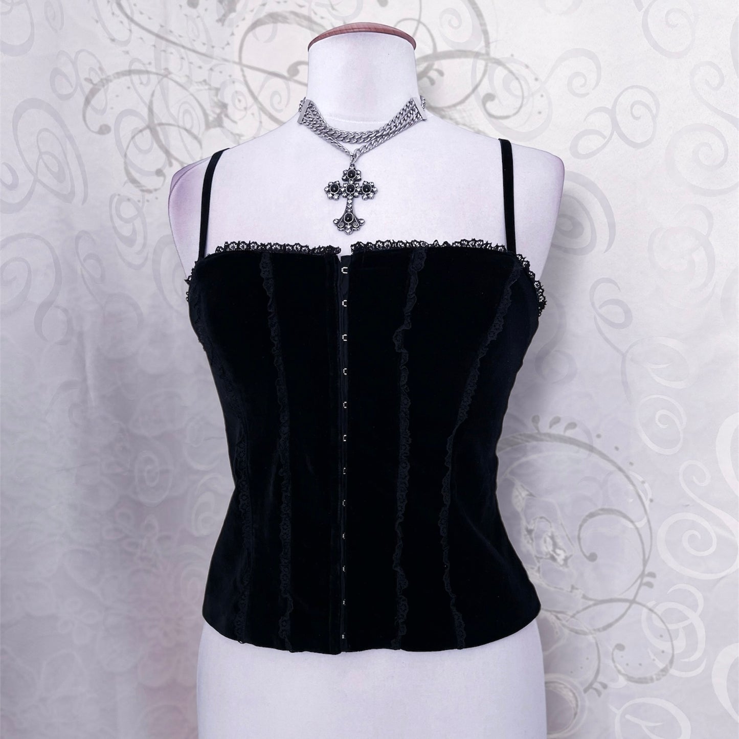 00’s Gothic velvet corset 🕸️🕷️