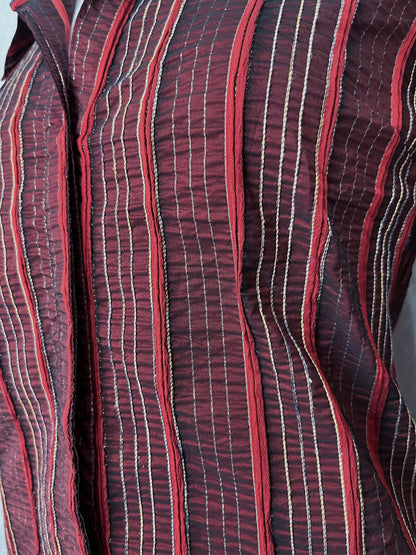 00’s Alt red striped shirt 🍒