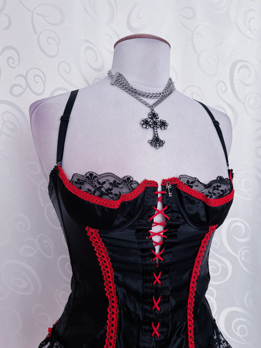 Gothic Moulin Rouge style satin black & red corset ❤️🕸️