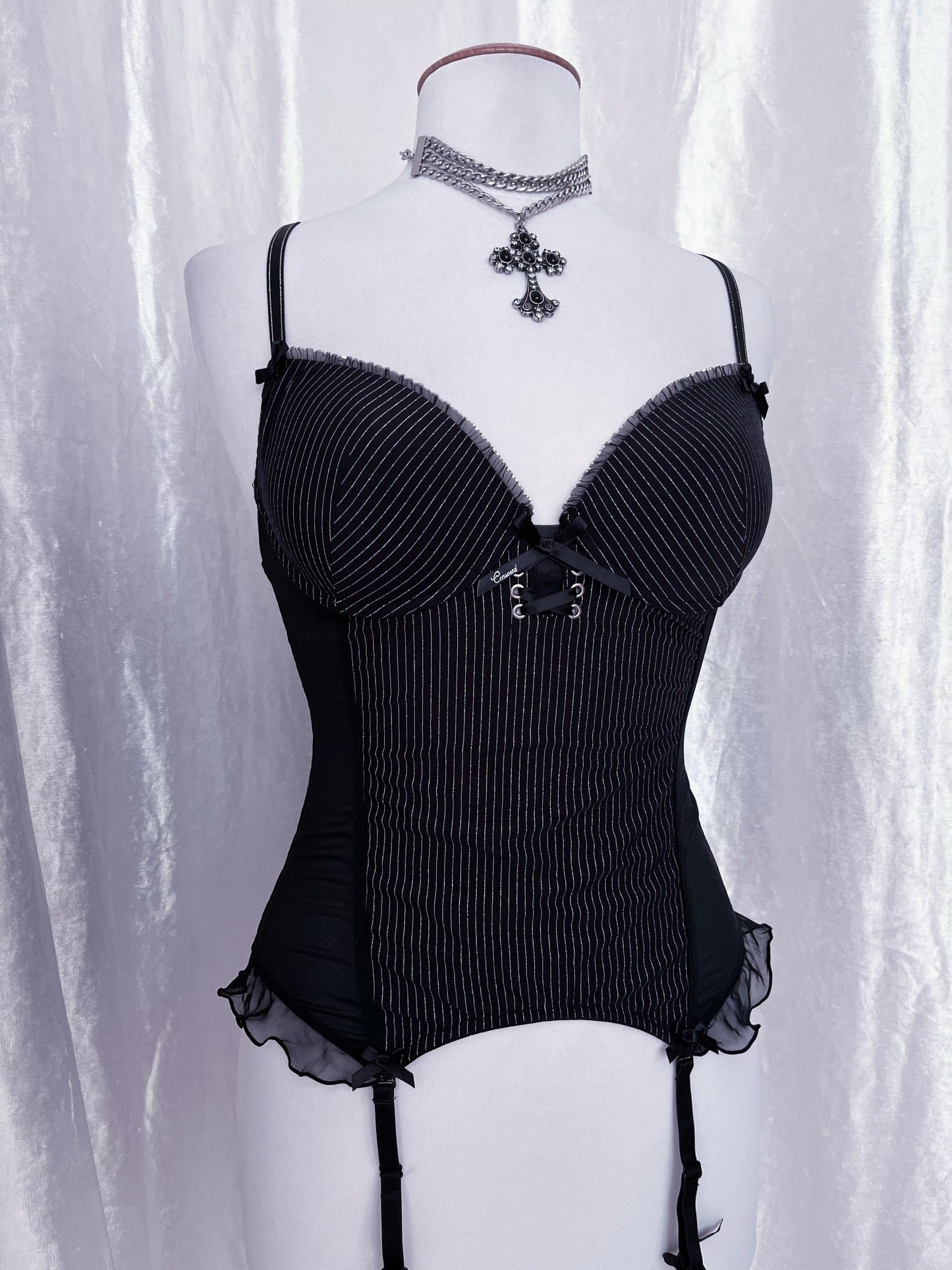 Gothic striped corset 🕷️