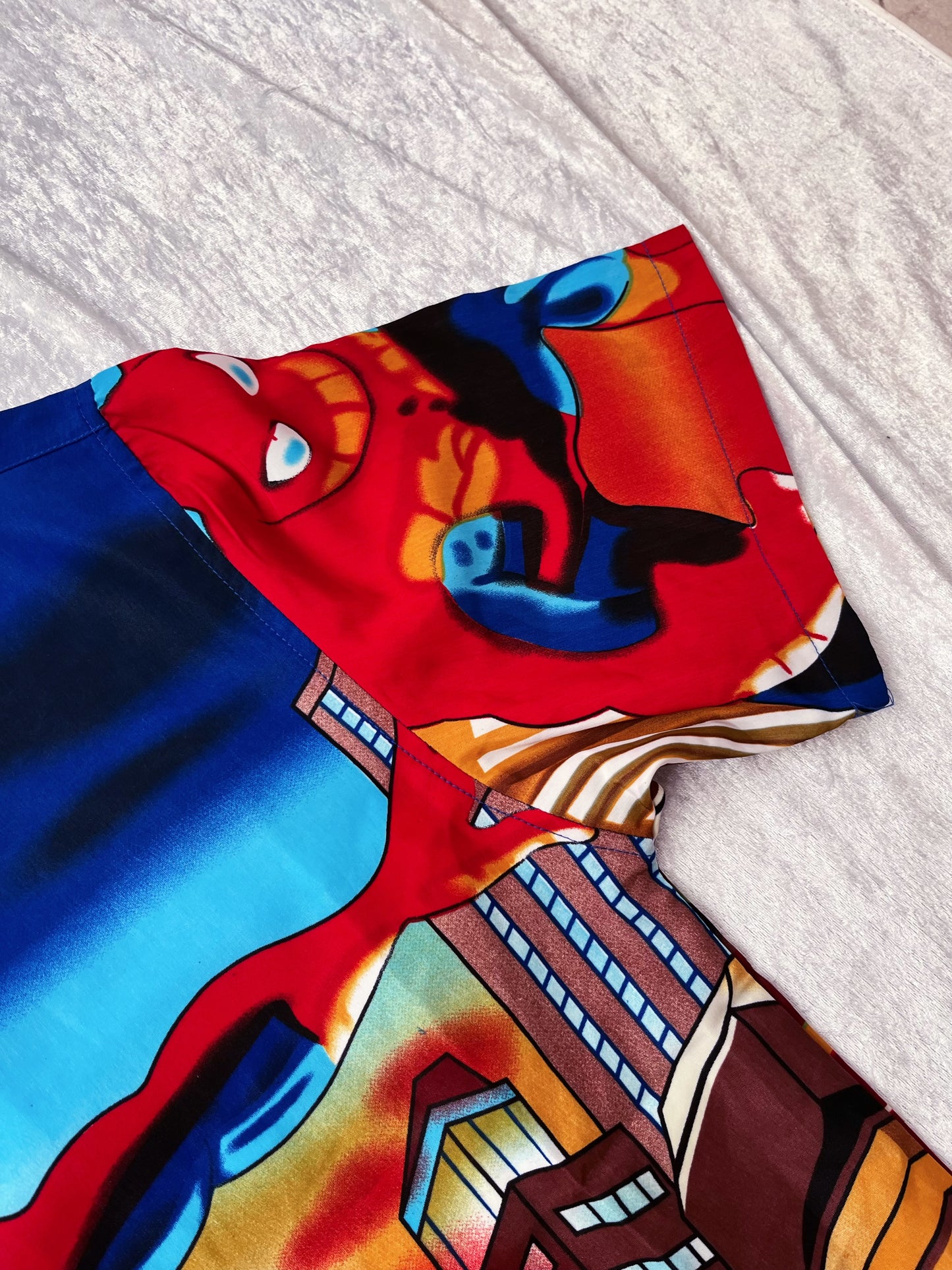 Men’s iconic “Spoderman” shirt 🕷️🕸️