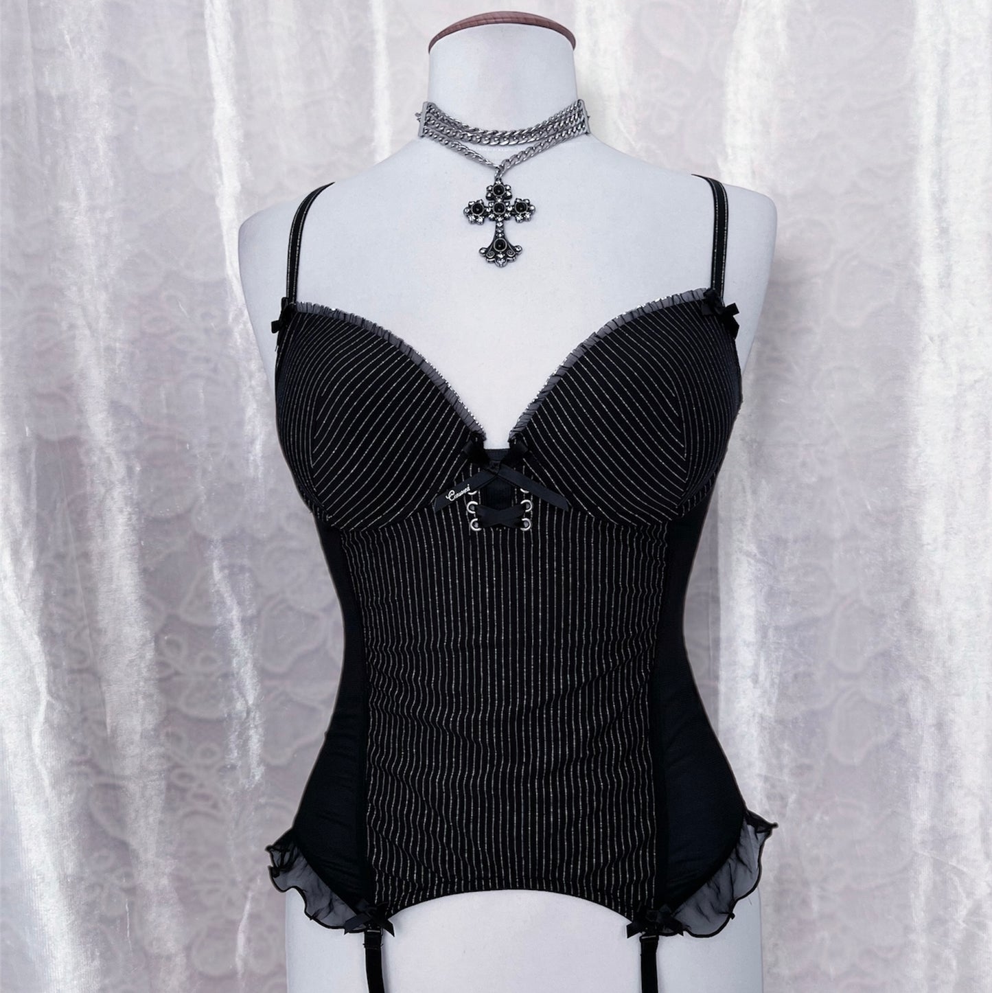 Gothic striped corset 🕷️