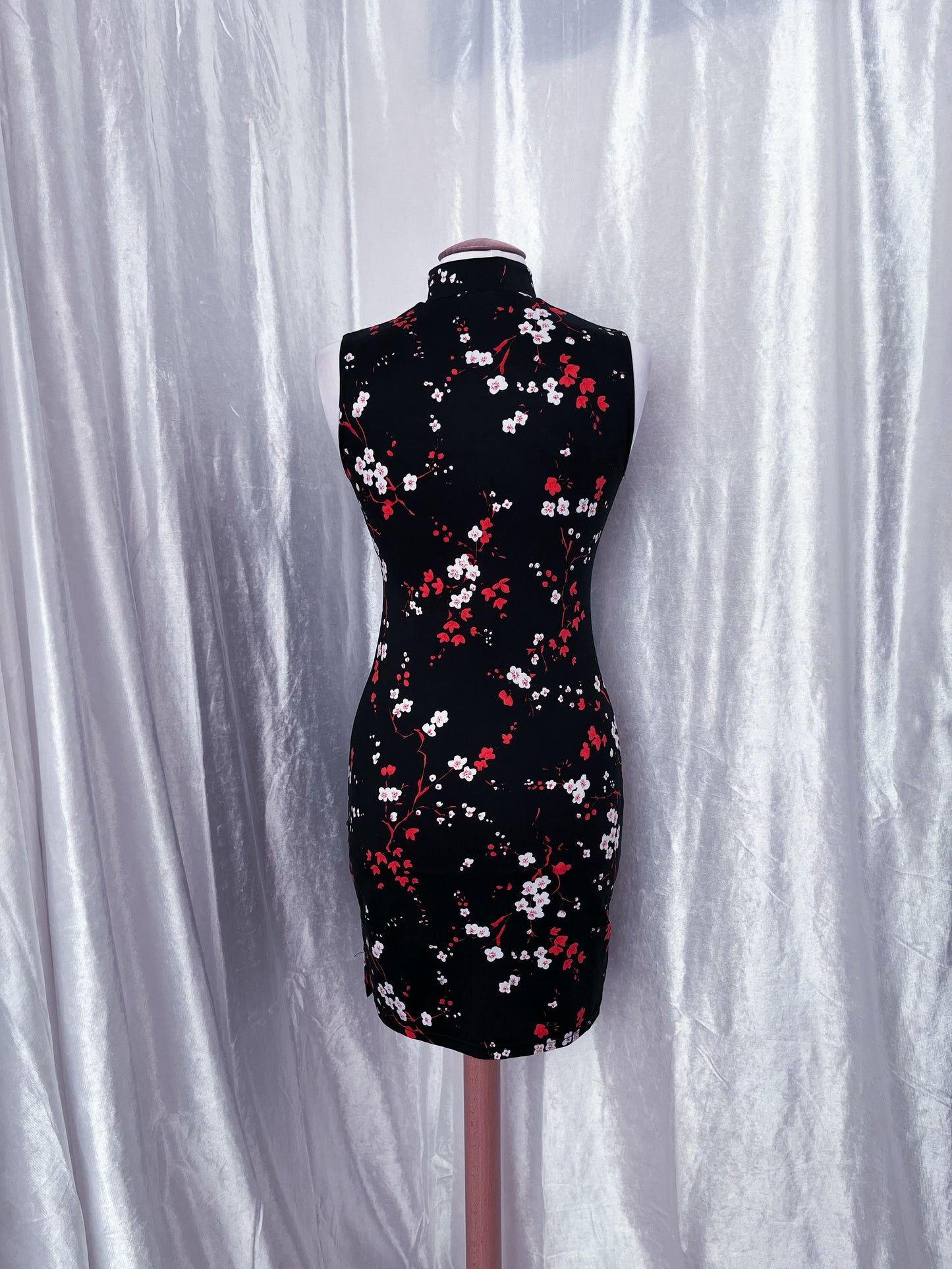 Pimkie Asian Qipao style floral dress 🌹