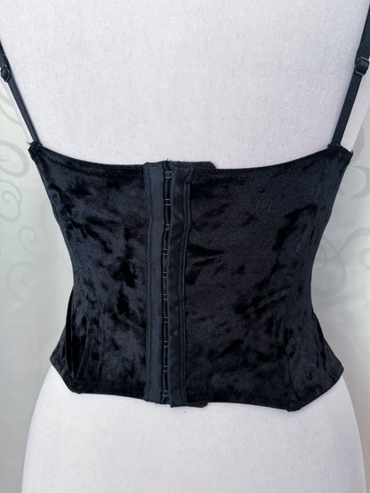 Gothic black velvet corset top with lace-up detail 🖤🦇