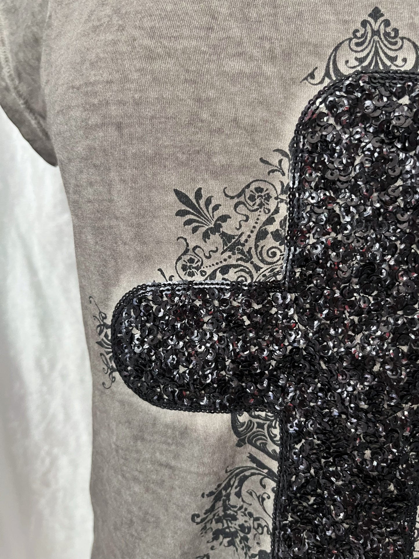 Y2K Whimsy & Alt cross top 🕷️