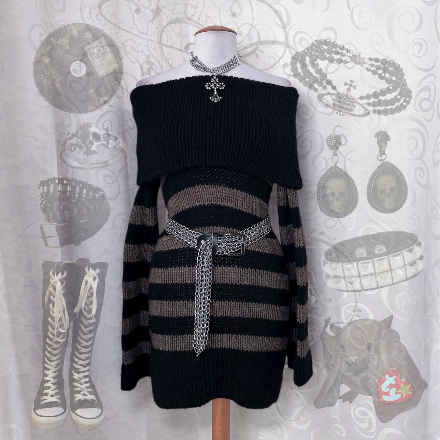 Iconic emo striped knit off-shoulder tunic 🕷🗝
