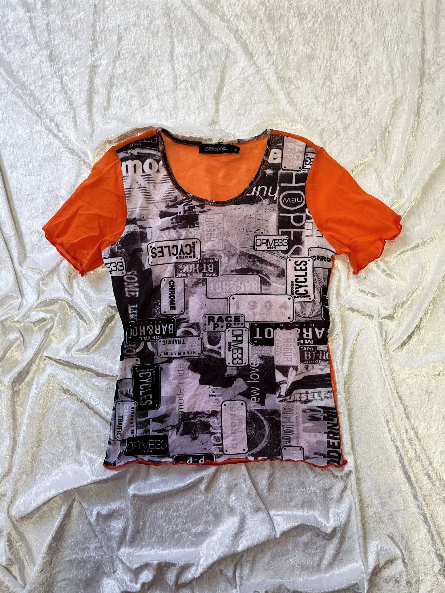 Y2K Paspport mesh tee