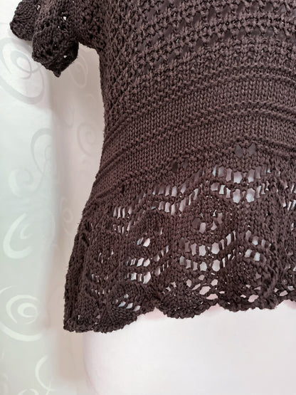 00’s whimsy brown knit top 🐌