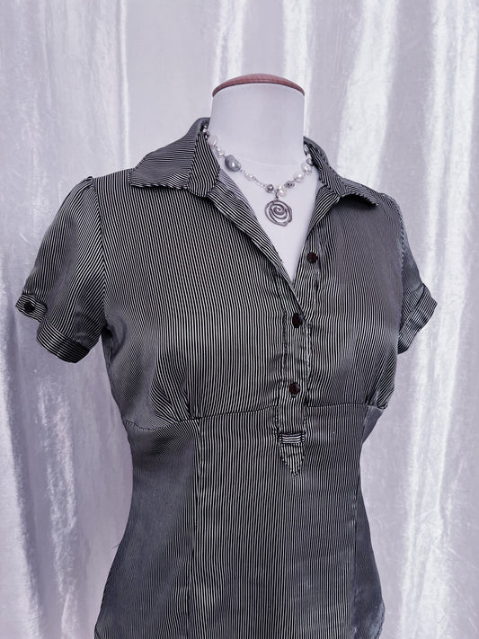 Yessica dark coquette striped shirt 💀