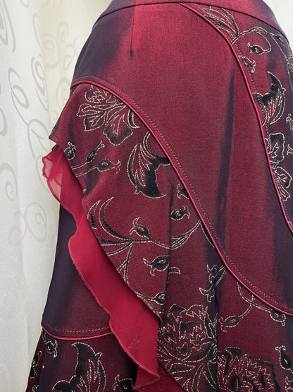 00’s whimsy fairy burgundy asymmetrical skirt with embroidered details 🫀⚜️