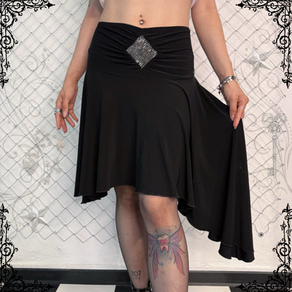 00’s witchy asymmetrical skirt 🌀🦇