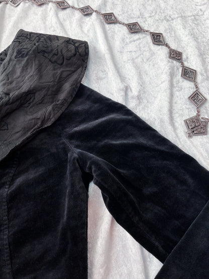 Vintage whimsygoth black velvet top 🦇🌀