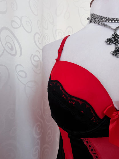 Vampire black & red bustier nightgown ❤️