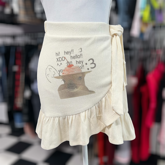 Cutie deer REWORKED creamy knit style ruffle skirt 🍰