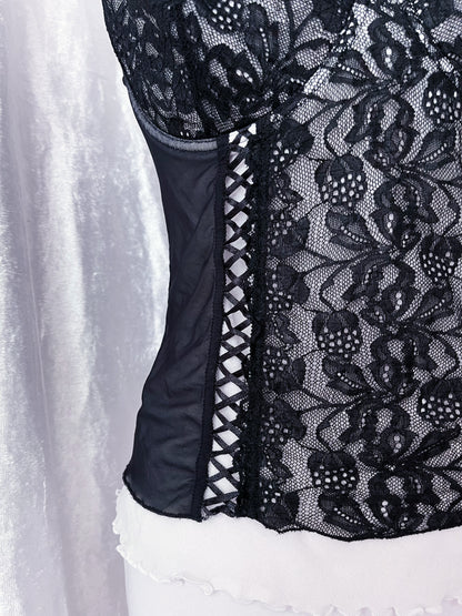 Gothic black & white bustier/corset top 🖤🦷
