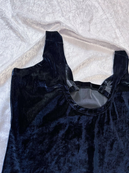 Dark blue velvet top