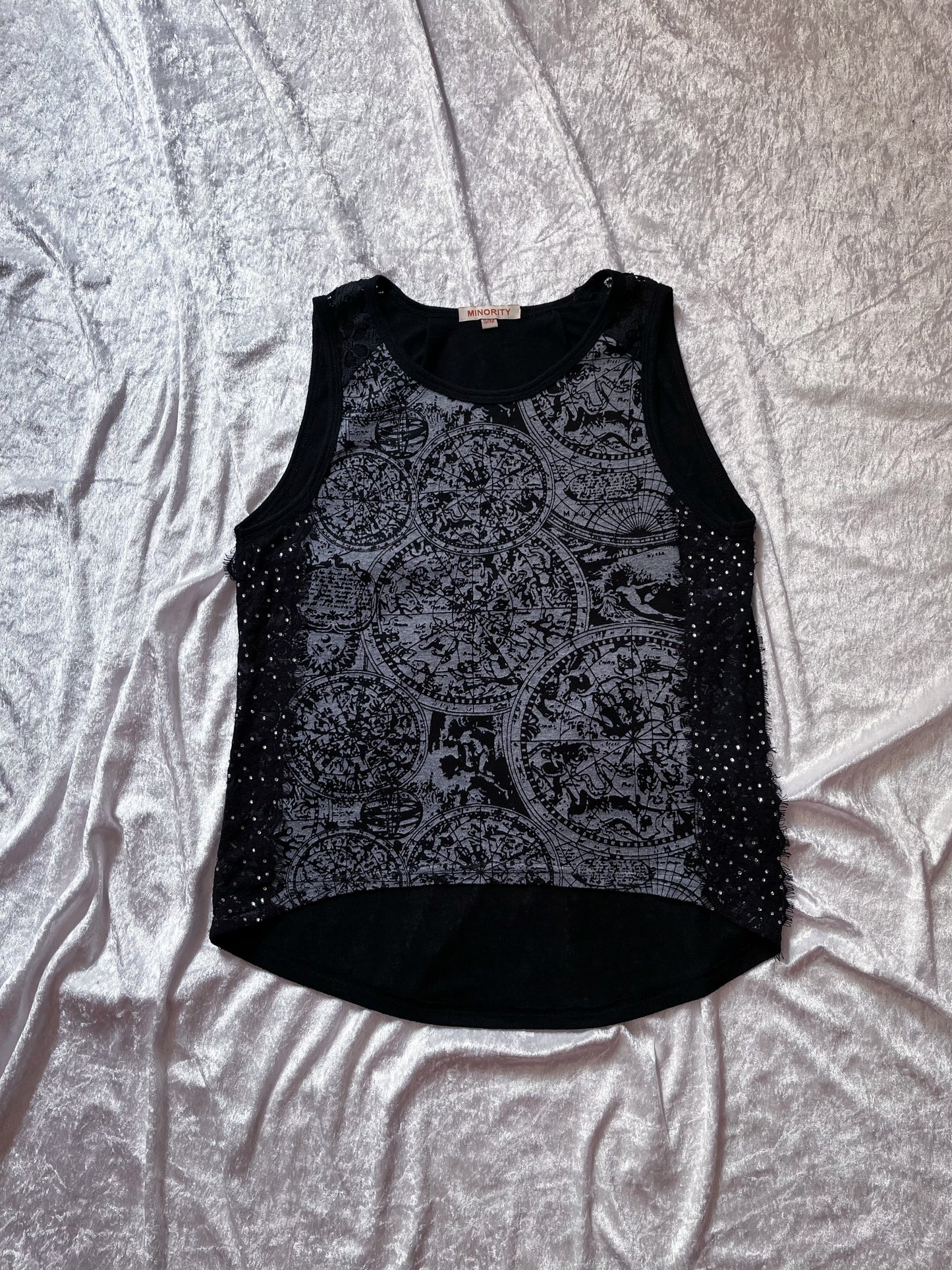 Alternative top with astrology print 🌌