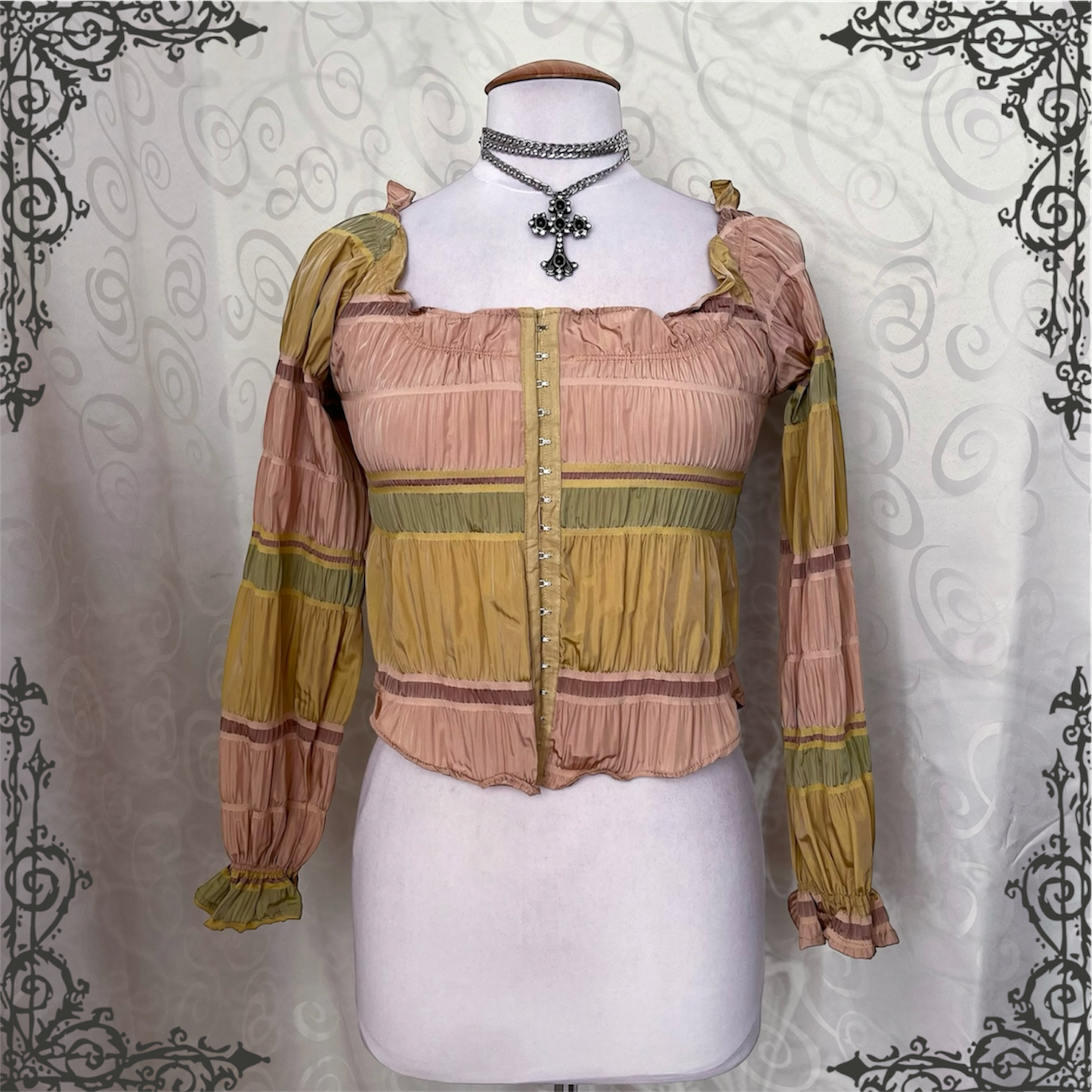 00’s deadstock colorful coquette shirt that closes with metal hooks 💜🌀