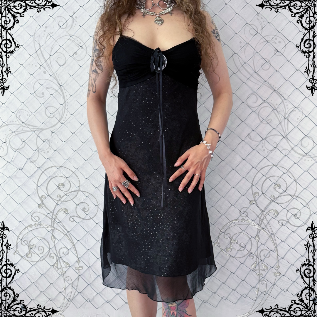 00’s whimsygoth/witchy black dress 🌀🪄