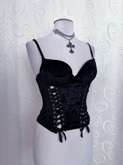 Gothic black velvet corset top with lace-up detail 🖤🦇