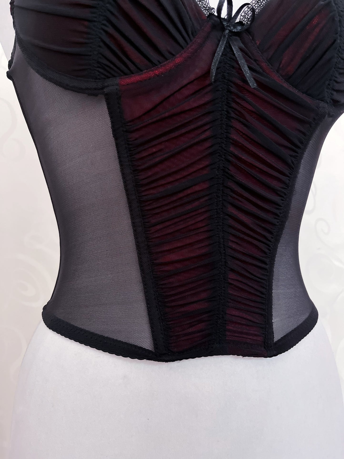 00's vampire black & burgundy mesh corset 🩸