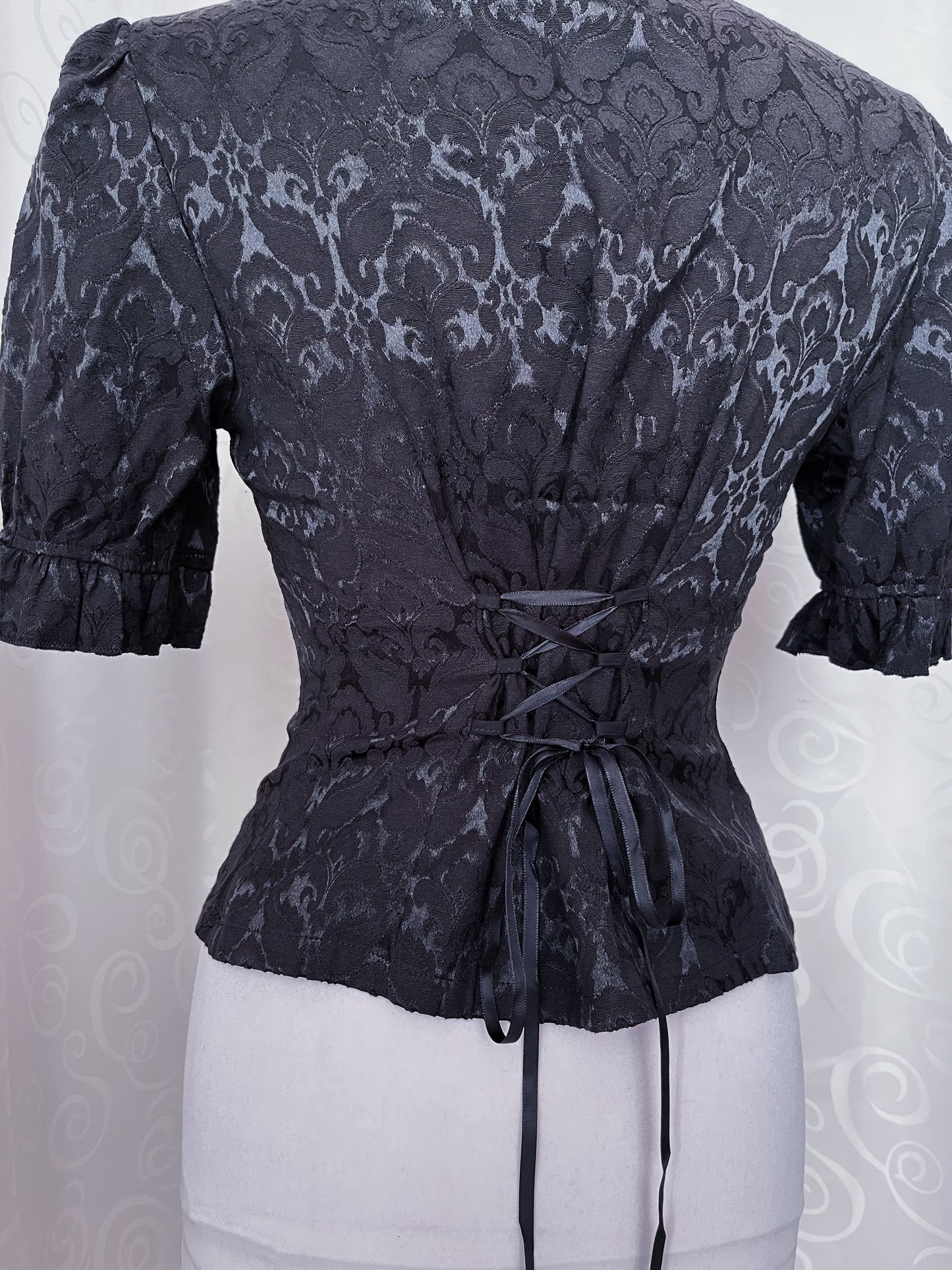 Dracula Gothic victorian style Short Sleeved Brocade Keyhole Blouse 🖤🦇