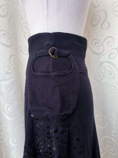 00’s alternative cotton skirt with belt details & embroidered bunnies on the back 🐇