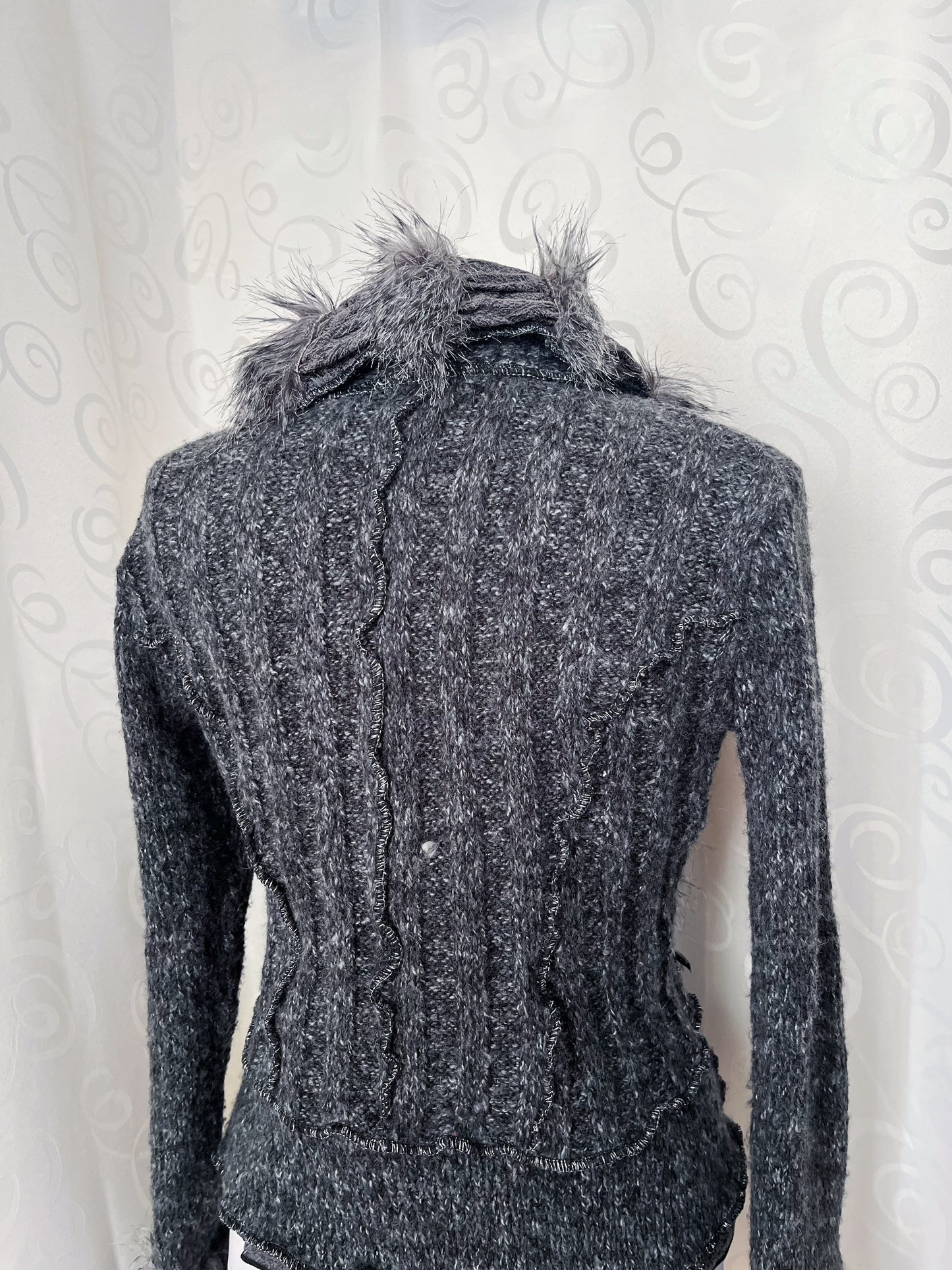 00’s whimsygoth knit light jacket with beautiful patchwork details 🌀🦇