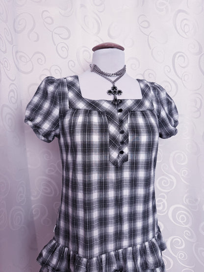 Horror Protagonist/Dark Coquette plaid mini dress 🎞️🗝️