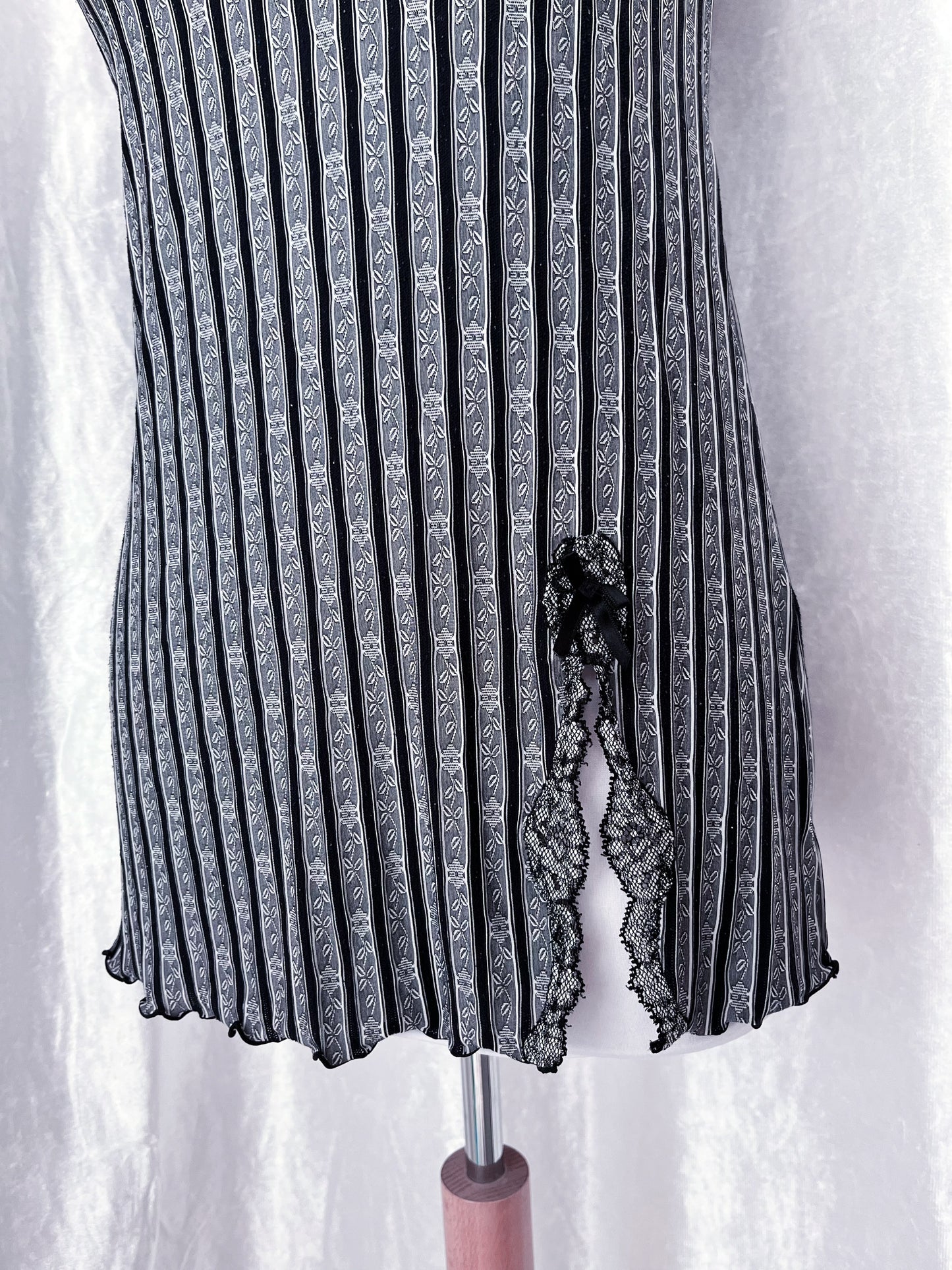 Vintage gothic nightgown 🕸️