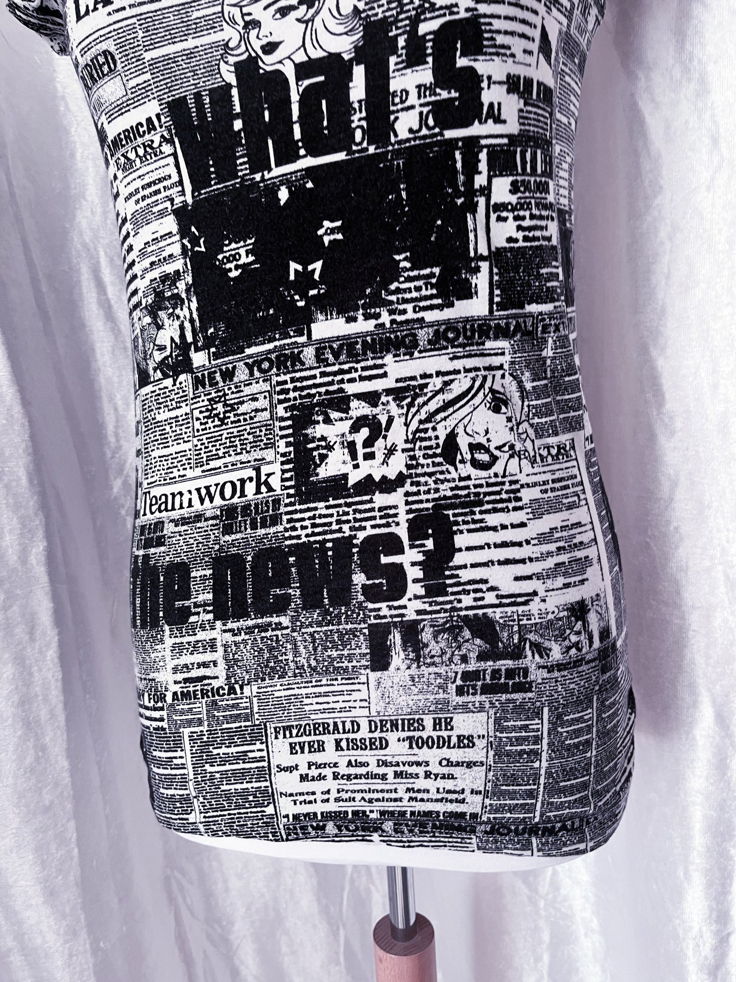 Fishbone newspaper print tee 📰