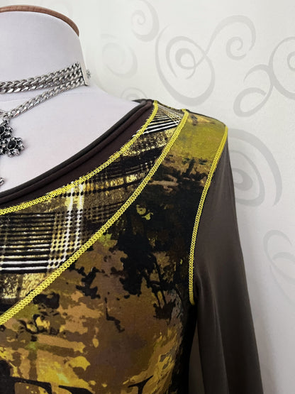 Iconic 00’s tunic top🫒🌃