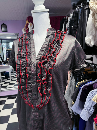 Twee/Jirai kei dark grey polka ruffle shirt 🍓