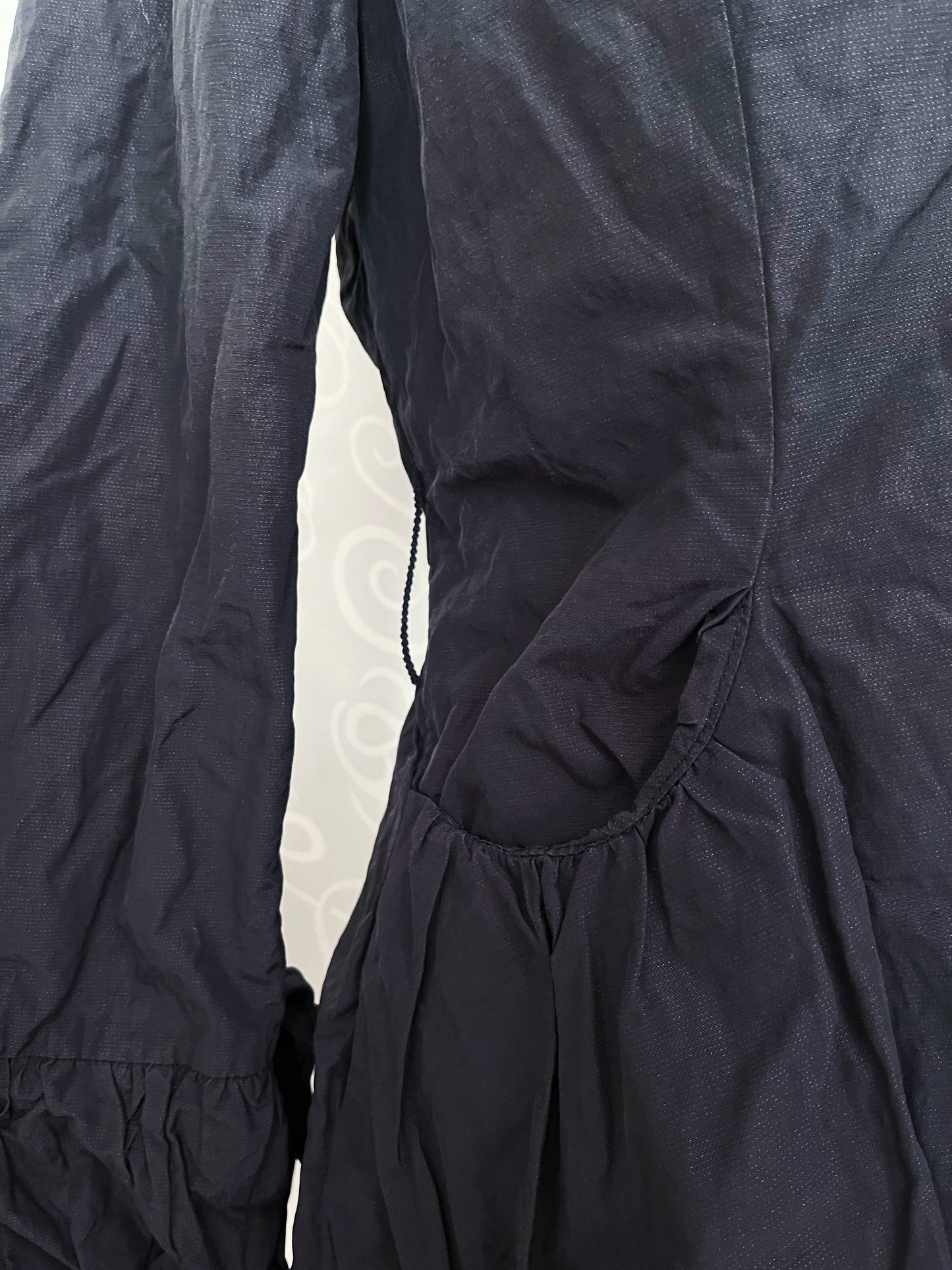 00’s Gothic / Jirai Kei light black coat with ruffle details 🌀🕷️