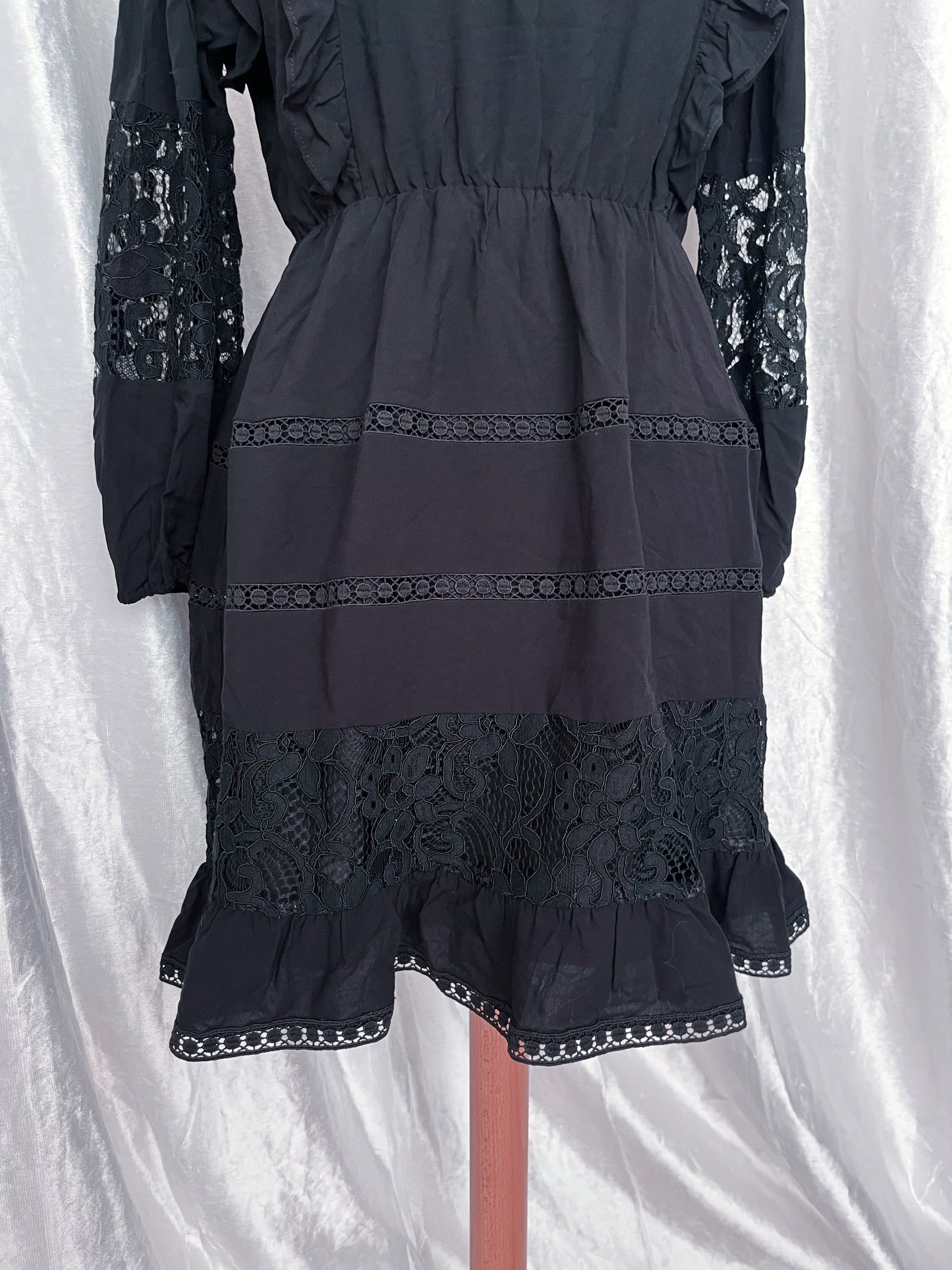 Gothic lolita black dress ˚₊‧⁺⋆♱