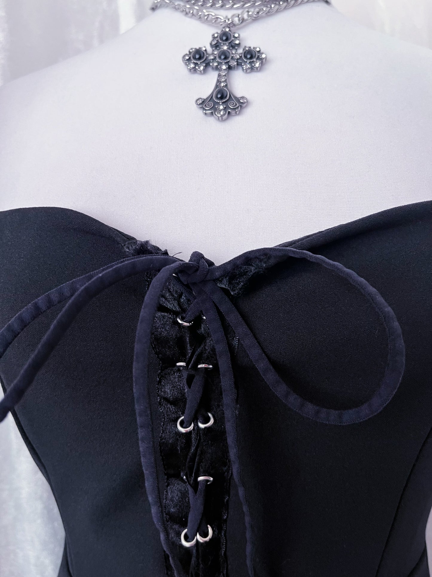Alt lace-up fitting black dress 🦇