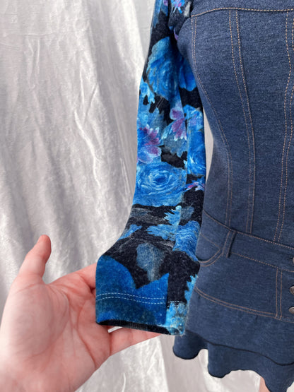 00’s AMNESIA cute denim dress with floral shoulder sleeves & turtleneck 🪻🪽