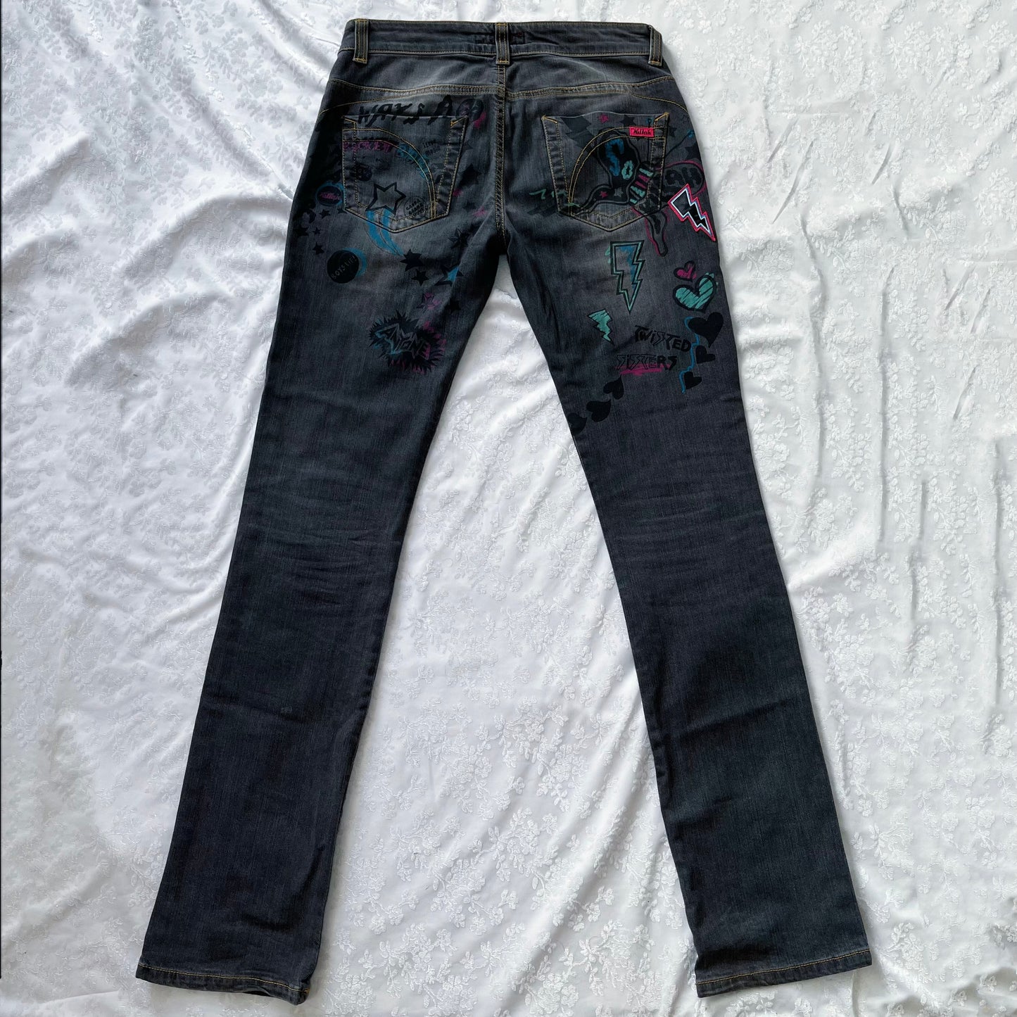 00’s Killah jeans with graffiti y2k details