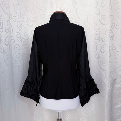 00’s Gothic black shirt with ruffle details & bell sleeves 🦇🌀
